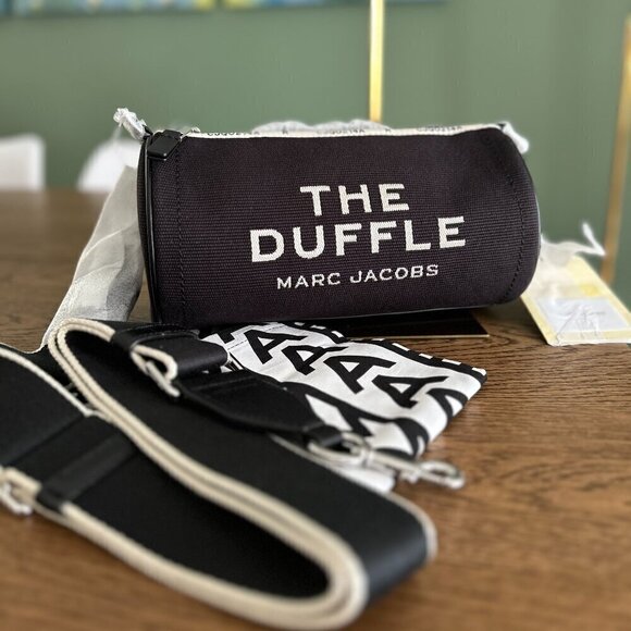 NWT! Marc Jacobs The Jacquard Duffle bag -Black Canvas - Picture 5 of 16